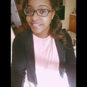 Meet your Posher, Arlene