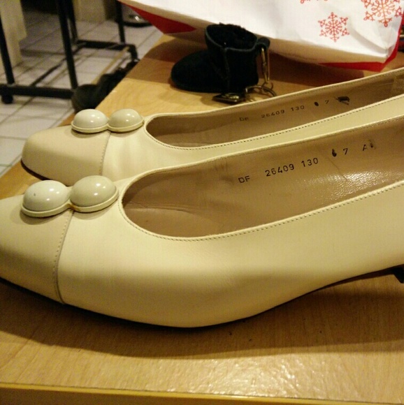 Salvatore Ferragamo shoes - Picture 2 of 6