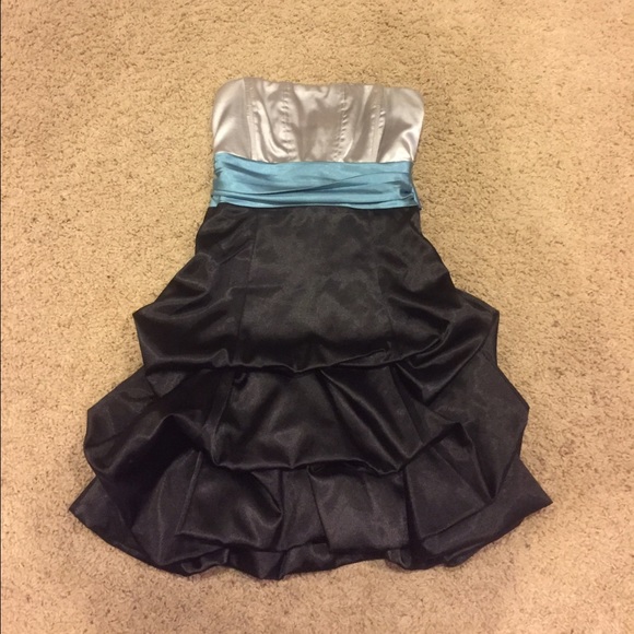 Silver and Black Strapless Dress and Teal Sash - Picture 2 of 4