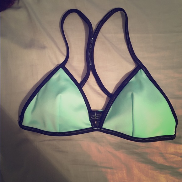 Bathing suit top