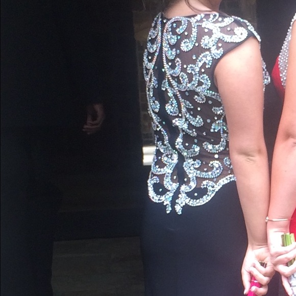 Prom dress - Picture 4 of 4