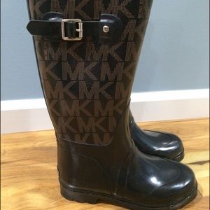 Michael Kors rain boots size 6.5.