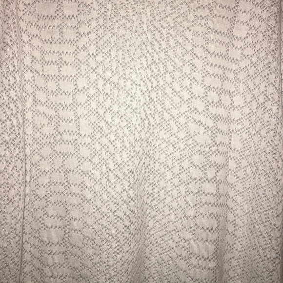 Snake print, light weight sweater - Picture 2 of 4