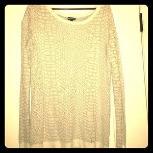 Snake print, light weight sweater