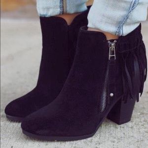 Black fringe booties