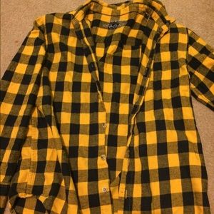 Black and yellow plaid long sleeve shirt