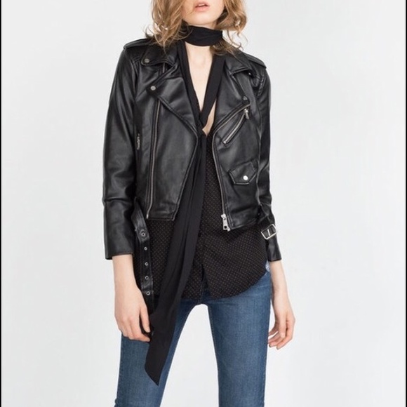 SOLD - Picture 3 of 4