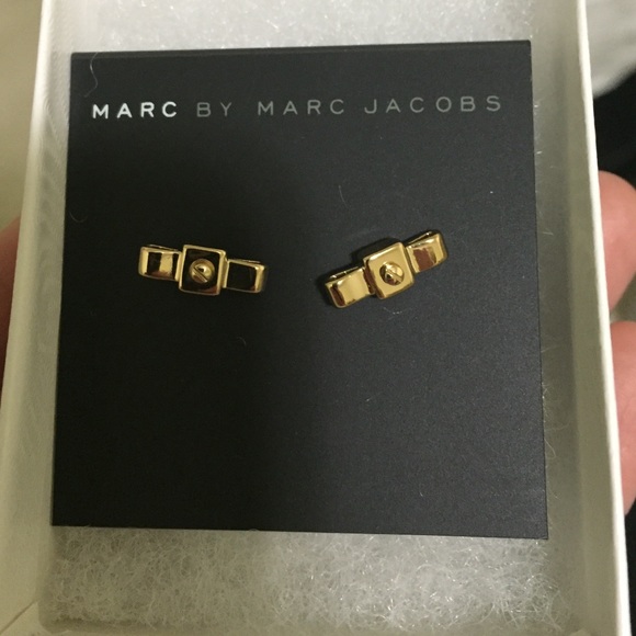 Marc by Marc Jacobs Jewelry - Brand new Marc by Marc Jacobs bow earrings