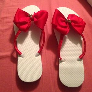 Handmade white and red flipflops