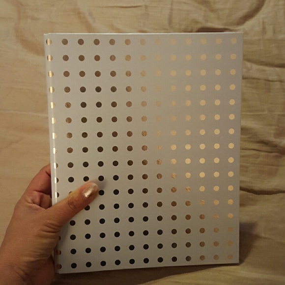 Binder - Picture 3 of 4