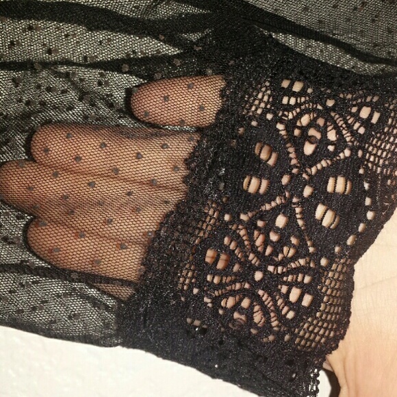 Gothic Lolita sheer top - Picture 2 of 2