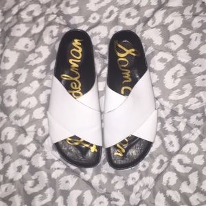 🎀1 HR SALE🎀White SE Adora Sandals ❤️