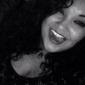 Meet your Posher, Stephania