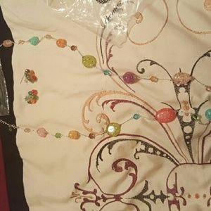 Set earrings and necklace