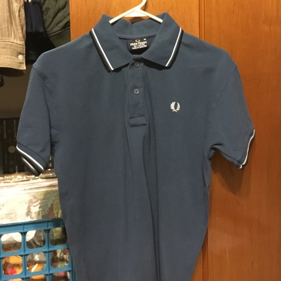 fred perry polo medium