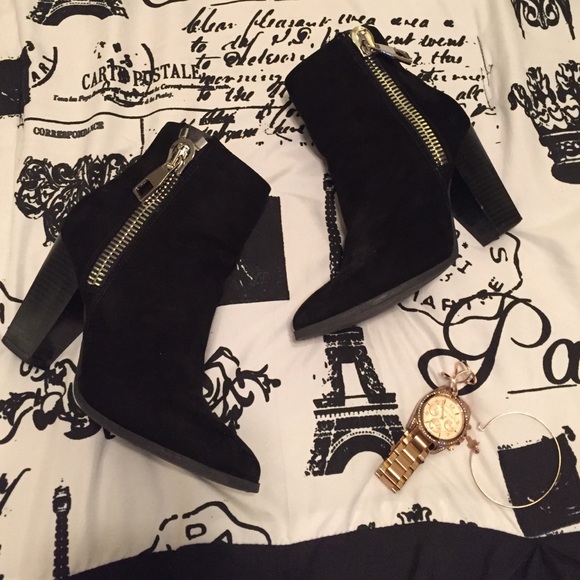 Express Suede booties