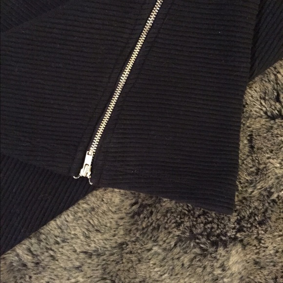 Funnel neck ribbed sweater - Picture 4 of 4