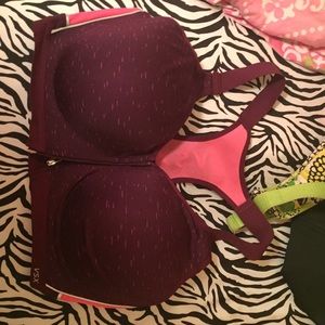 Victoria's Secret Sports Bra!