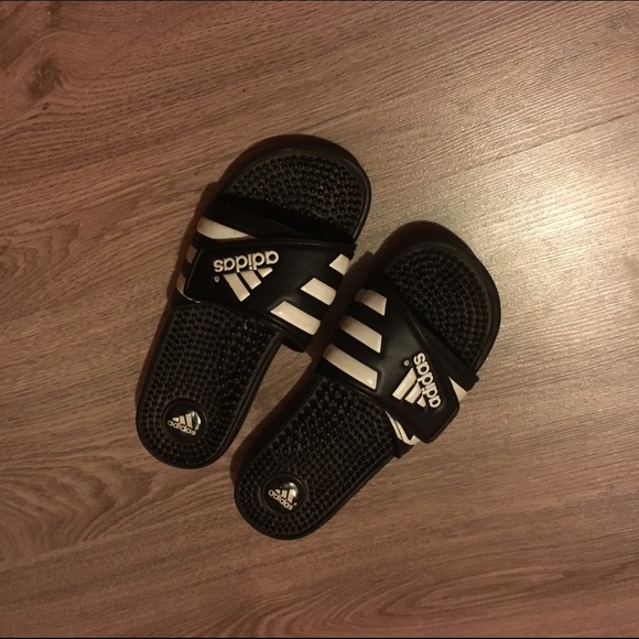 Adidas Shoes - Adidas slippers
