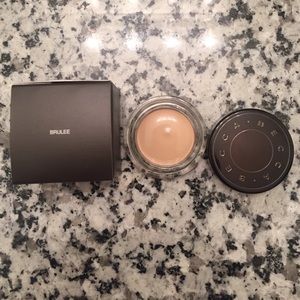 Becca ultimate coverage concealing creme