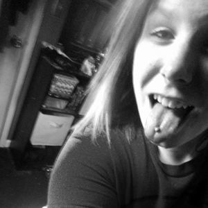 Meet your Posher, Tabitha