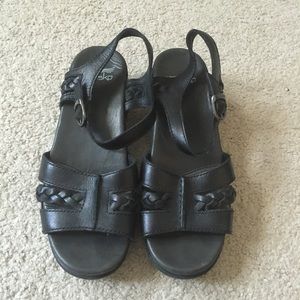 Boho Dansko clog sandals black size 8/8.5