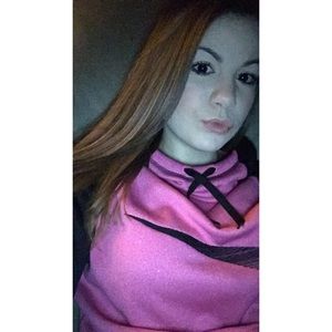 Meet your Posher, Jenny