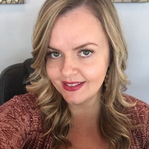 Meet your Posher, Kimbria