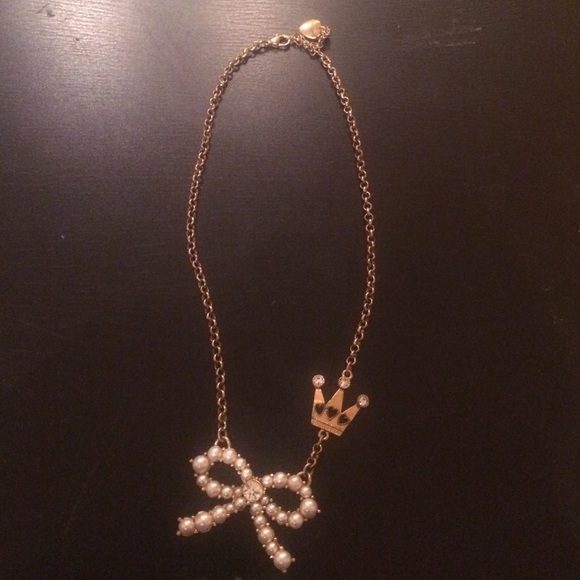 Betsy Johnson necklace