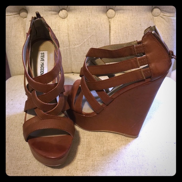 Steve Madden Wedges