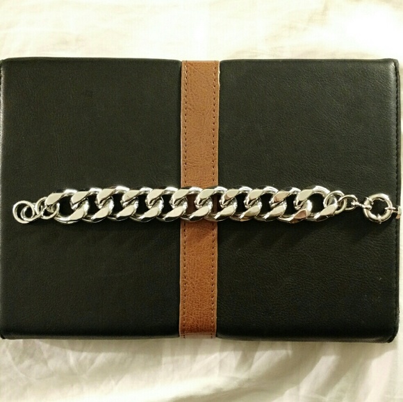 Sold on merc@ri Marc Jacob's silver link bracelet - Picture 2 of 4