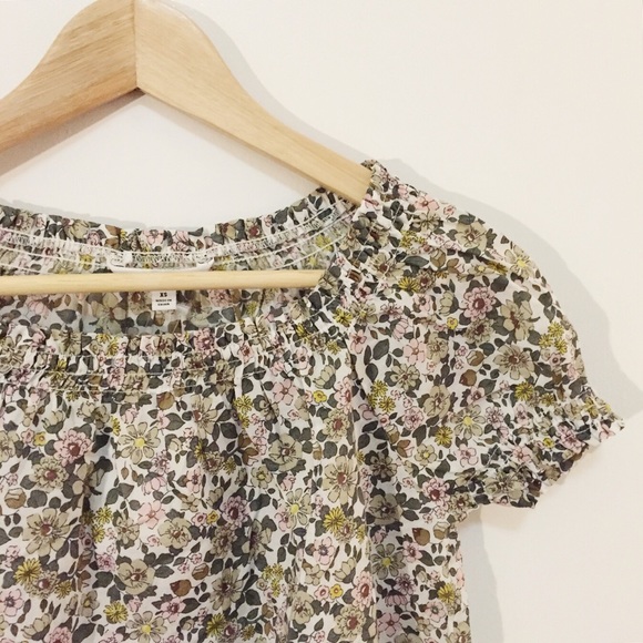 Uniqlo Floral Print Blouse💐