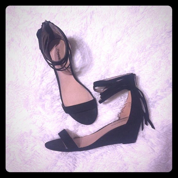 Wedge sandals