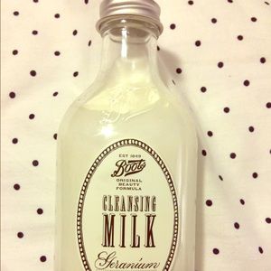 Boots Geranium Cleansing Milk