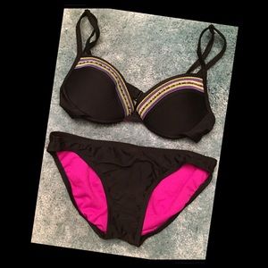 Xhilaration Sassy Bikini, Top: M, Bottom: S
