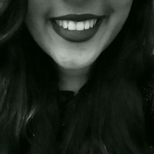 Meet your Posher, Estefany