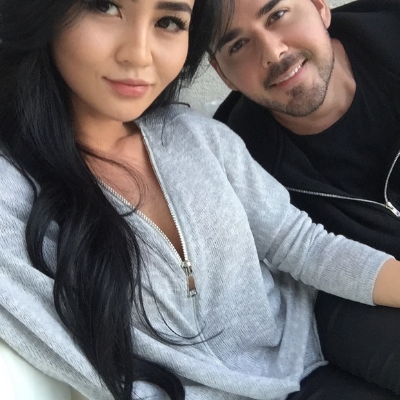 • EXTRA 1 •"Gray Knit Zipper Knit Dolman" - Picture 3 of 4