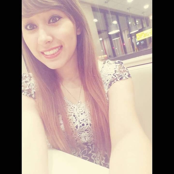 Meet your Posher, Maria