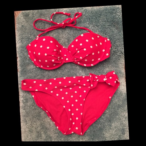XHILARATION HOT PINK AND WHITE POLKA DOT BIKINI!