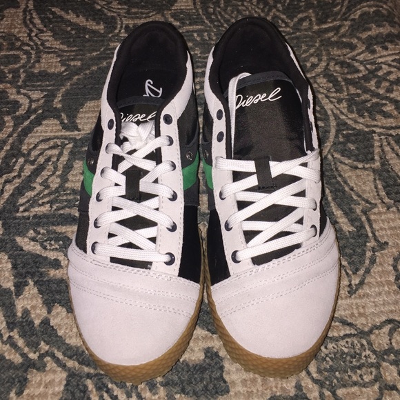 Diesel White/Jelly Bean size 7.5 Men