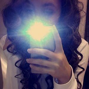 Meet your Posher, Celeste