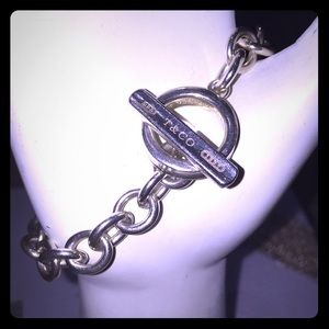 💯 ⭐️AUTHENTIC⭐️ Tiffany & Co toggle bracelet