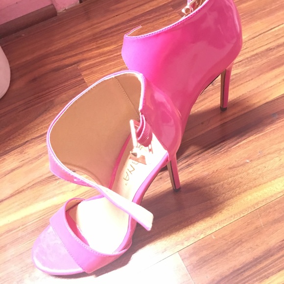 Patent pink heels!