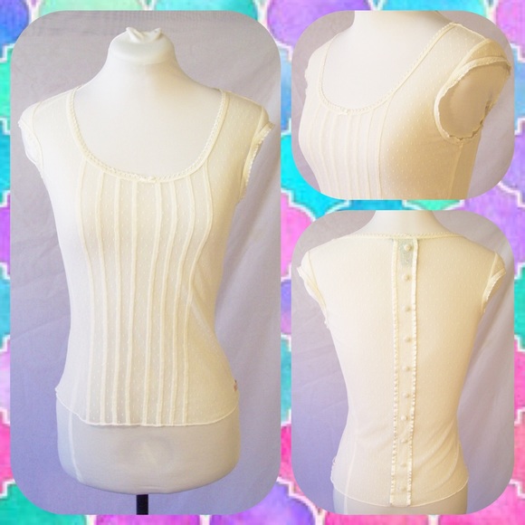 Roxy Tops - ROXY Cream Button Back Mesh Top Sz S/4