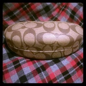 COACH SUNGLASSES CASE