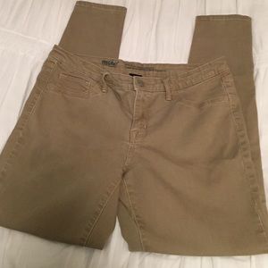 Mid-Rise Denim Legging