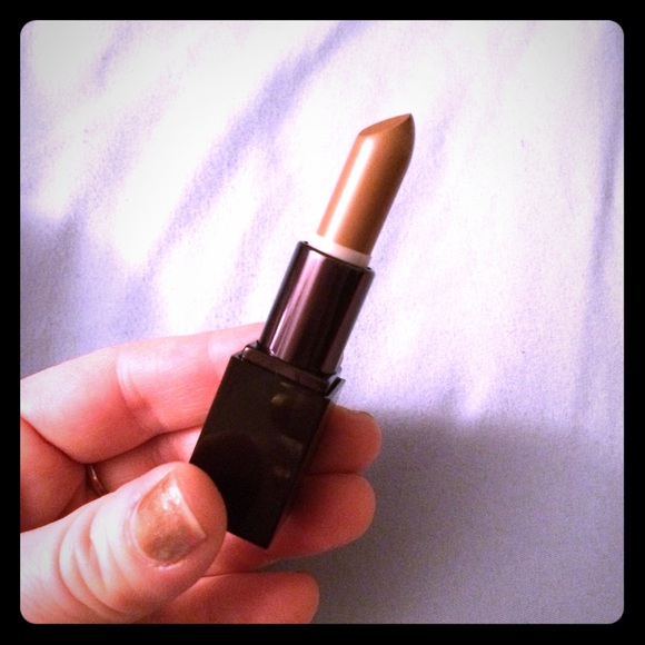 Laura Mercier creme smooth lipstick in Milky Way