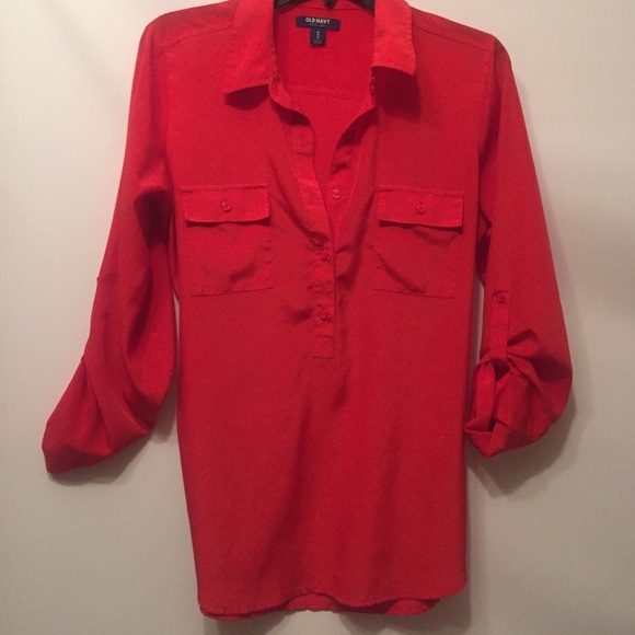 Old navy medium bright red blouse! Cute!