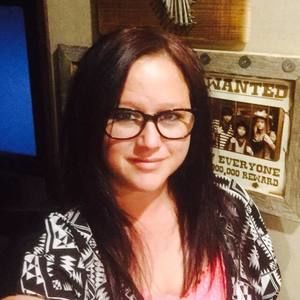 Meet your Posher, Angella