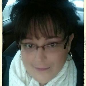 Meet your Posher, Amy jo